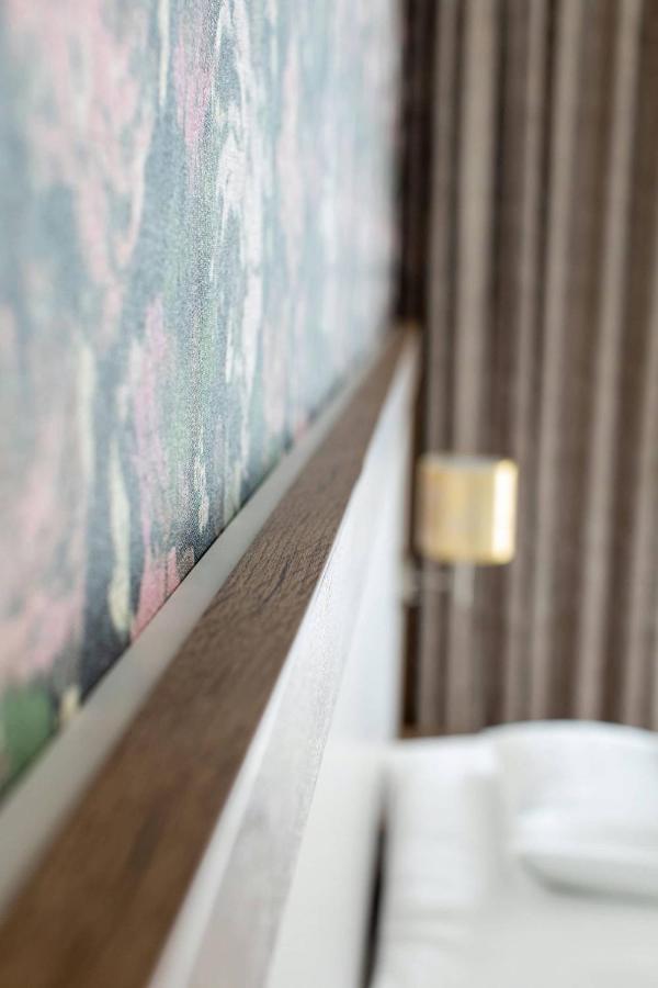 Aszuvilag Rezidencia With Sauna & Jacuzzi Legyesbenye エクステリア 写真