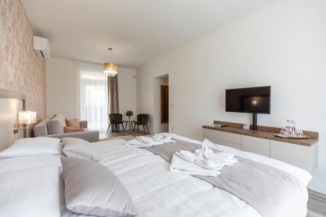 Aszuvilag Rezidencia With Sauna & Jacuzzi Legyesbenye エクステリア 写真