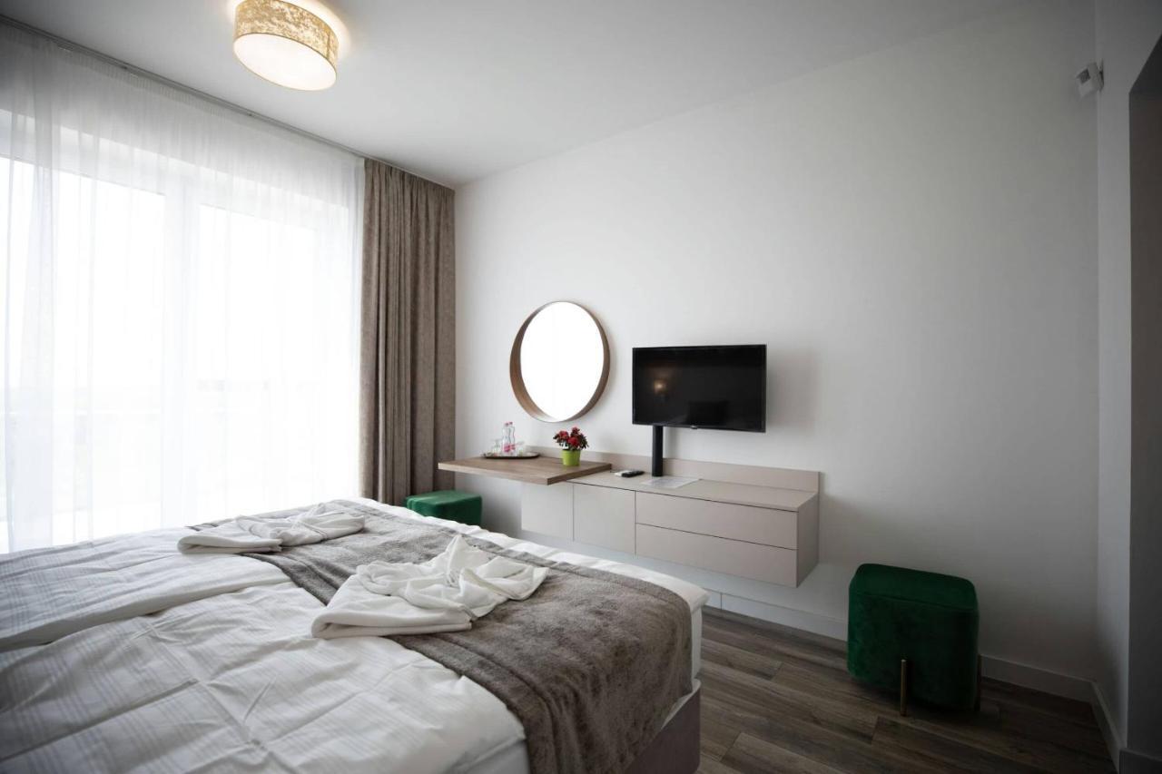 Aszuvilag Rezidencia With Sauna & Jacuzzi Legyesbenye エクステリア 写真
